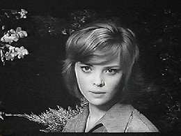 Our Heroine. *Sigh* Shes pur-ty.