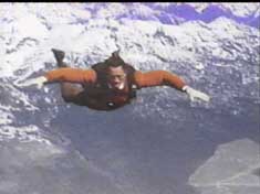 The resemblance to Roger Moore is uncanny.