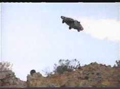 Ridley Scott reshot this scene from the finale of "Thelma and Louise" when it was realized the stunt car looked nothing like the one Susan Sarandon and Geena Davis had been driving.